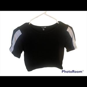 FashionNova Black and white crop top